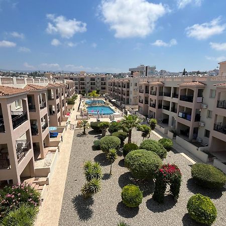Royal Seacrest Residence Пафос Екстер'єр фото