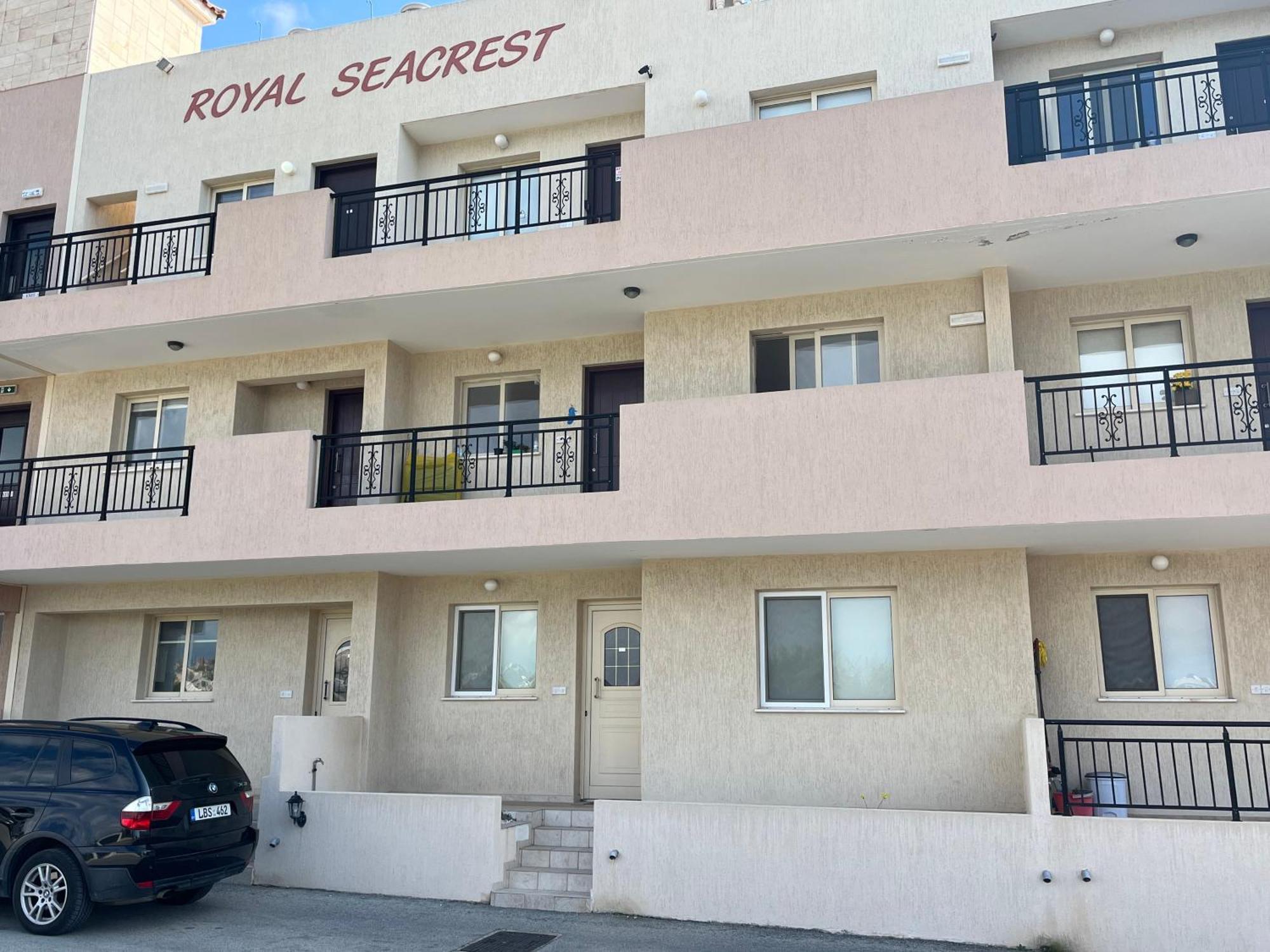 Royal Seacrest Residence Пафос Екстер'єр фото