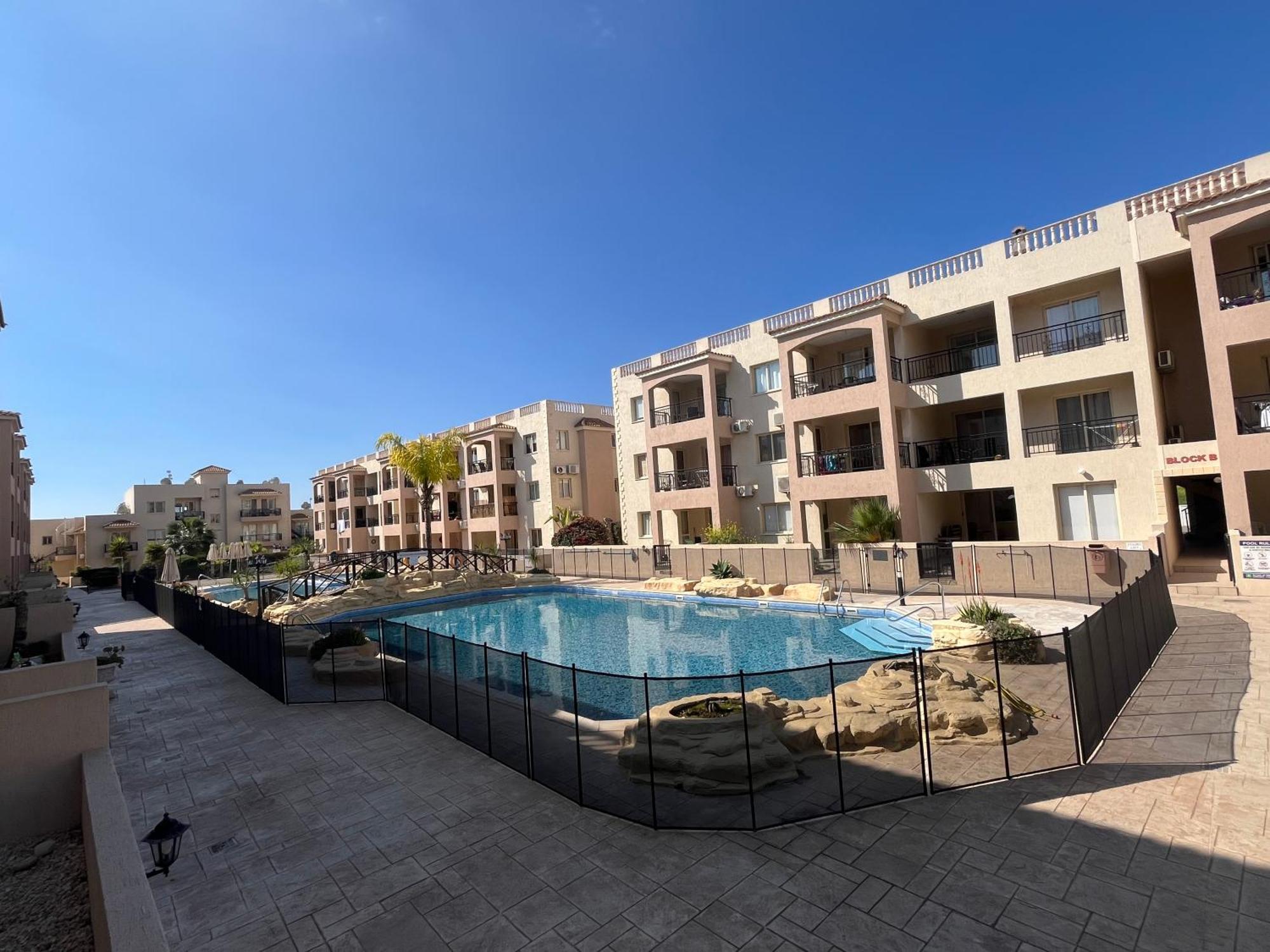 Royal Seacrest Residence Пафос Екстер'єр фото